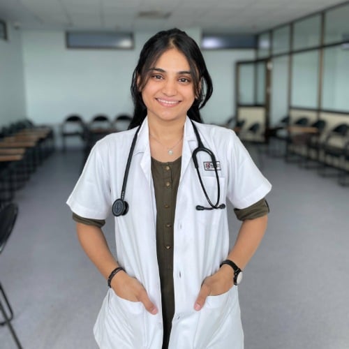 Mansi Lavadiya